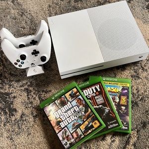 Xbox One S - White